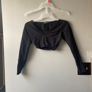 Black vneck long sleeve